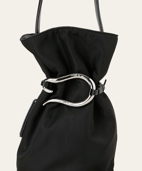 LE VERNIS（ル・ベルニ）の「LE VERNIS(ル・ベルニ)Poire bucket bag S（ハンドバッグ・レディース・ブラック/グレー/ホワイト・FREE）」の8枚目の写真