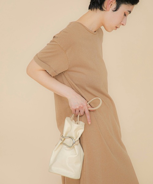LE VERNIS(ル・ベルニ)の「LE VERNIS(ル・ベルニ)Poire bucket bag S(ハンドバッグ・レディース・ブラック/グレー/ホワイト・FREE)」の18枚目の写真