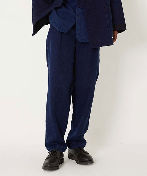 BLUE BLUE JAPAN(ブルーブルージャパン)の「ホンアイライトサシコ トラウザーズ(スラックス・メンズ・インディゴブルー・L/XL)」の2枚目の写真