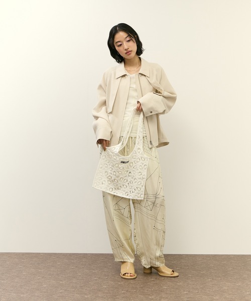 ADAM ET ROPE'(アダムエロペ)の「vintage stock lace tote bag(トートバッグ・レディース・オフホワイト・FREE)」の4枚目の写真