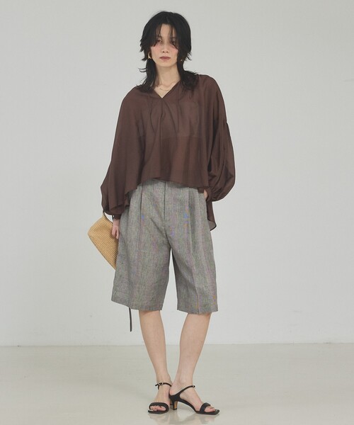 qualite(カリテ)の「【大人のショートパンツ】ラメリネンショートパンツ/セットアップ対応/夏服/春服・/リネン(その他パンツ・レディース・グレイッシュベージュ・36/38)」の18枚目の写真