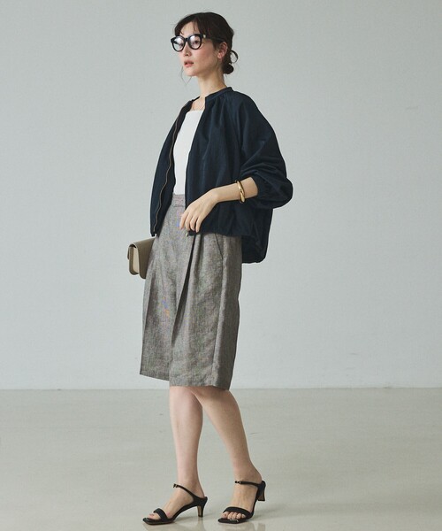 qualite(カリテ)の「【大人のショートパンツ】ラメリネンショートパンツ/セットアップ対応/夏服/春服・/リネン(その他パンツ・レディース・グレイッシュベージュ・36/38)」の20枚目の写真