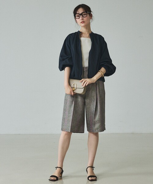 qualite(カリテ)の「【大人のショートパンツ】ラメリネンショートパンツ/セットアップ対応/夏服/春服・/リネン(その他パンツ・レディース・グレイッシュベージュ・36/38)」の21枚目の写真