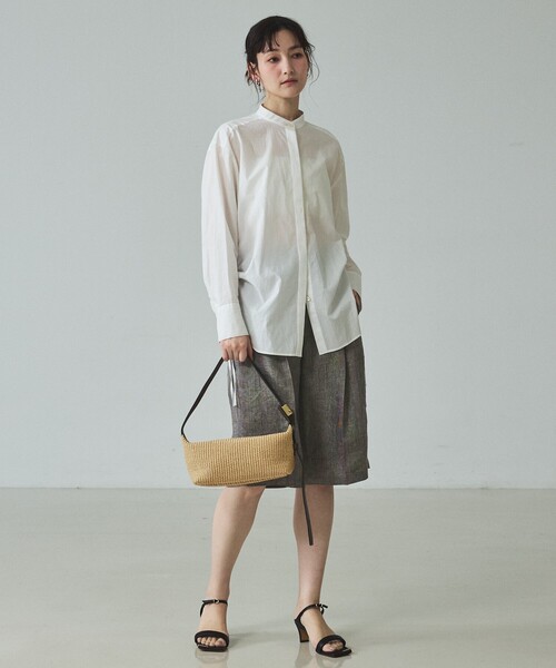 qualite(カリテ)の「【大人のショートパンツ】ラメリネンショートパンツ/セットアップ対応/夏服/春服・/リネン(その他パンツ・レディース・グレイッシュベージュ・36/38)」の6枚目の写真