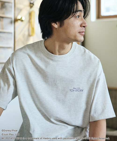 FREAK'S STORE(フリークスストア)の「限定展開 【TOY STORY/トイ・ストーリー】 別注 バックプリント クルーネックTシャツ / RANDOM(Tシャツ/カットソー・メンズ・ピンク/ホワイト/アッシュグレー/スミクロ・MEDIUM/SMALL/LARGE)」の10枚目の写真