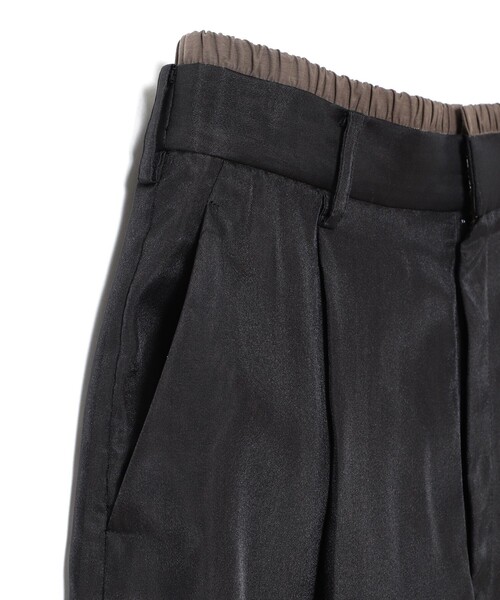 Ray BEAMS（レイビームス）の「シアー レイヤード 1タック パンツ（スラックス・レディース・アイボリー/ブラック・1/0）」の10枚目の写真