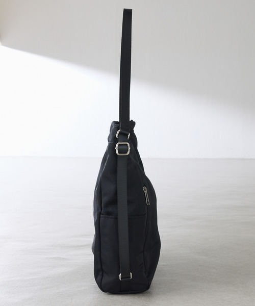 PAPILLONNER（パピヨネ）の「PAPILLONNER/撥水3WAYバッグ/強撥水（バックパック/リュック・レディース・ブラック/ベージュ・FREE）」の4枚目の写真