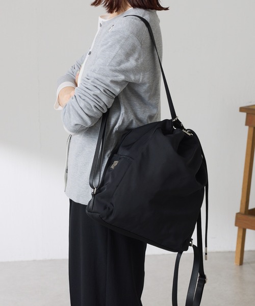 PAPILLONNER（パピヨネ）の「PAPILLONNER/撥水3WAYバッグ/強撥水（バックパック/リュック・レディース・ブラック/ベージュ・FREE）」の20枚目の写真