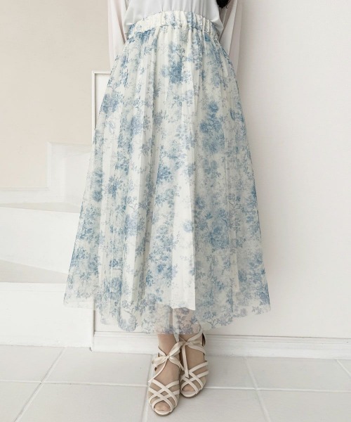 an another angelus（アンアナザーアンジェラス）の「単色ローズ柄ボリュームチュールスカート（スカート・レディース・ライトオレンジ系/ブルー・FREE）」の4枚目の写真