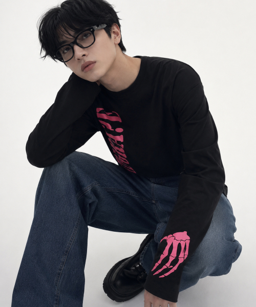 GRAVER（グレーバー）の「[ユニセックス]GRAEGRAVE ロングスリーブTシャツ_3COLOR（Tシャツ/カットソー・レディース・ブラック/ダークグレー/ホワイト・LARGE/MEDIUM）」の14枚目の写真