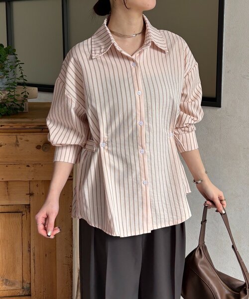 Thevon(ゼボン)の「ウエストベルトストライプシャツ(シャツ/ブラウス・レディース・ベージュ/ピンク/キャメル/サックスブルー・FREE)」の16枚目の写真