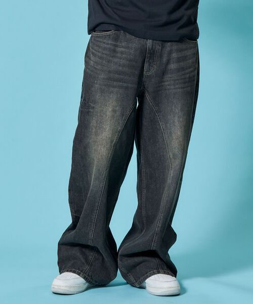 SEQUENZ(シークエンズ)の「※WEB限定 / シームデザイン / ワイドデニムパンツ / sqnz seam design applique denim(その他パンツ・メンズ・ブラック/ネイビー/ブラウン・MEDIUM/SMALL/LARGE)」の11枚目の写真