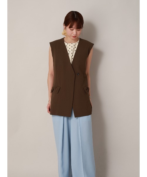CIS.（シス）の「CIS. リボンポケットジレ ウォッシャブル ドライウーステッドライク 無地（ベスト・レディース・ブラウン/ネイビー・36(7号)/38(9号)）」の8枚目の写真