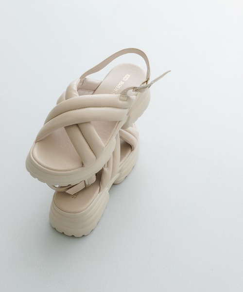 RODE SKO（ロデスコ）の「パテッドボリュームソールサンダル（サンダル・レディース・ベージュ/ブラック・36/38/37）」の19枚目の写真