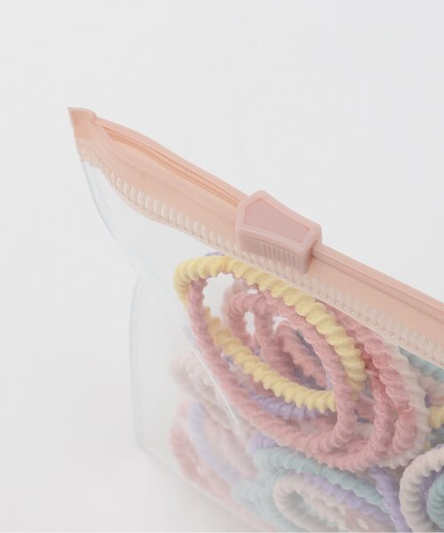 petit main（プティマイン）の「ポーチ入りヘアゴムセット/L（ヘアゴム・キッズ・ブラック/カラフル・F）」の5枚目の写真