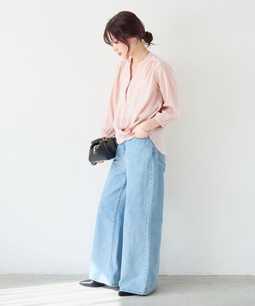 le.coeur blanc（ルクールブラン）の「バーボタンカシュクールブラウス（シャツ/ブラウス・レディース・ネイビー/オフホワイト/ライトピンク・38）」の8枚目の写真