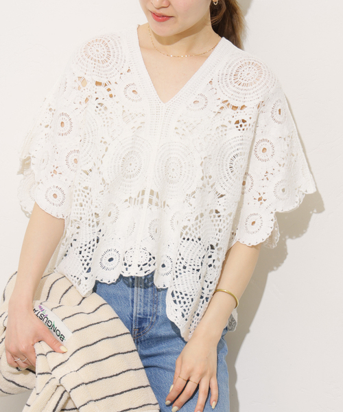 Torrazzo Donna(トラッゾドンナ)の「【TORRAZZO DONNA/トラッゾドンナ】クロシェポンチョ(ニット/セーター・レディース・ホワイト/ブラック・FREE)」の18枚目の写真