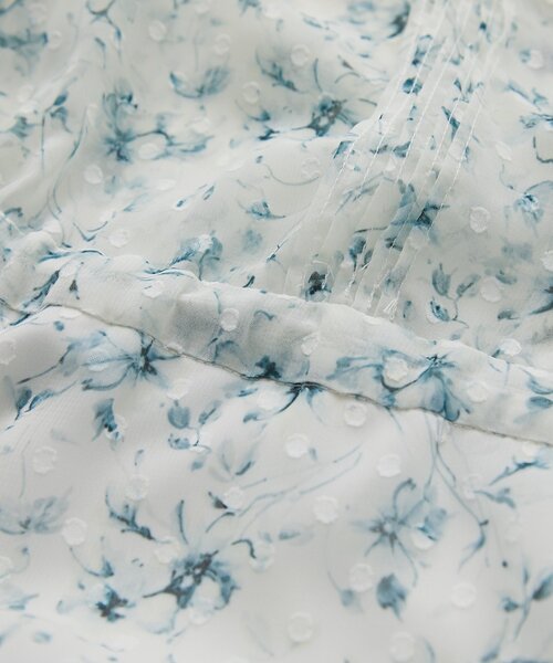 La boutique BonBon（ラブティックボンボン）の「【愛されワンピース】フラワープリントバルーンスリーブワンピース（ワンピース・レディース・オフホワイト/ネイビー・38/36）」の15枚目の写真