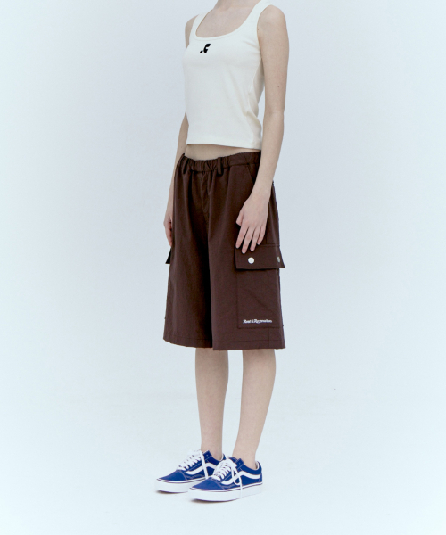 Rest&Recreation(レストアンドレクリエーション)の「NYLON CARGO SHORTS - BROWN(その他パンツ・レディース・その他・SMALL/LARGE)」の4枚目の写真