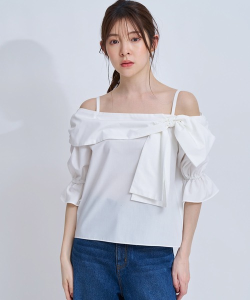 NOELA(ノエラ)の「オフショルリボンブラウス(シャツ/ブラウス・レディース・ネイビー/オフホワイト/サックスブルー・フリー)」の3枚目の写真