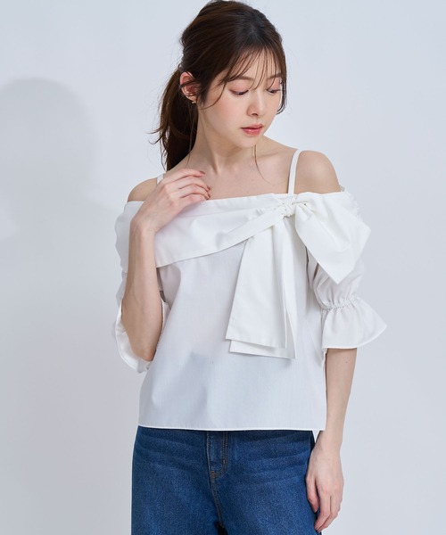NOELA(ノエラ)の「オフショルリボンブラウス(シャツ/ブラウス・レディース・ネイビー/オフホワイト/サックスブルー・フリー)」の5枚目の写真