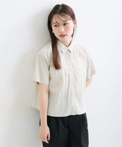 Petitjo(プッチージョ)の「小さいサイズ ワッシャーショートスリーブシャツ 低身長さん・小柄女性(シャツ/ブラウス・レディース・モカ/ライトグレー/チャコール・PSS/PS/PM/PL)」の4枚目の写真