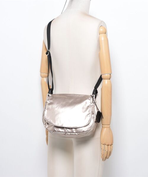 Doux archives（ドゥアルシーヴ）の「Jack Gomme LIGHT ORIGINALNICOショルダーバッグ（ショルダーバッグ・レディース・シャンパン・FREE）」の7枚目の写真