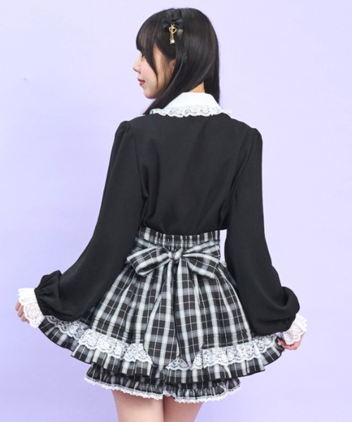 Secret Honey(シークレットハニー)の「ヨークピンタックブラウス(シャツ/ブラウス・レディース・ブラック/オフホワイト・MEDIUM)」の10枚目の写真