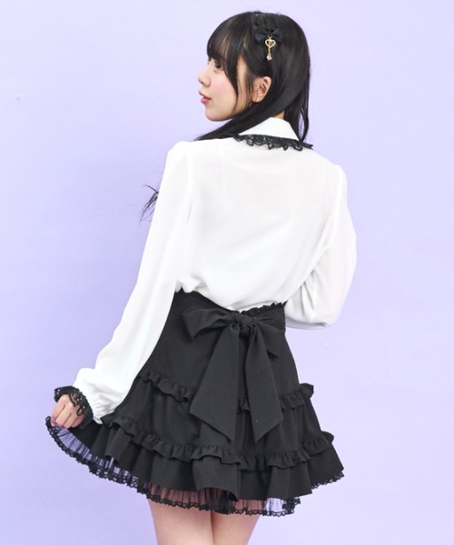 Secret Honey(シークレットハニー)の「ヨークピンタックブラウス(シャツ/ブラウス・レディース・ブラック/オフホワイト・MEDIUM)」の7枚目の写真