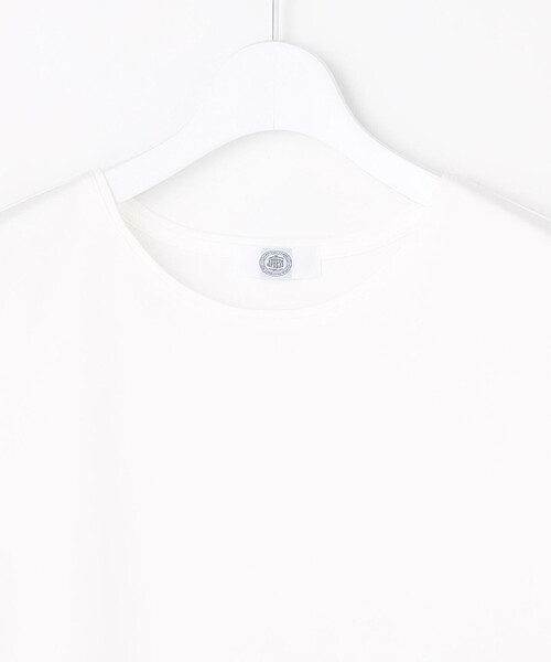 J.PRESS(ジェイプレス)の「【レイヤードスタイルに】コットンスムース ノースリーブ シャツテール カットソー(タンクトップ・レディース・ホワイト系・LARGE/MEDIUM)」の5枚目の写真