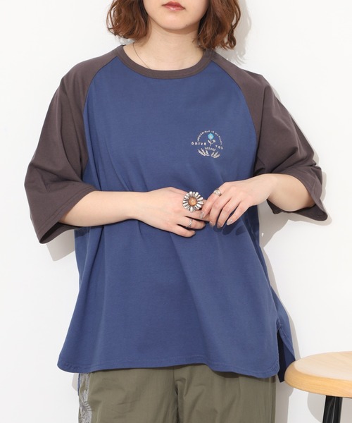 Emago（イマゴ）の「EMAGO ﾛｺﾞ刺繍ﾗｸﾞﾗﾝT 半端袖（Tシャツ/カットソー・レディース・ネイビー/チャコールグレー/アイボリー・FREE）」の18枚目の写真