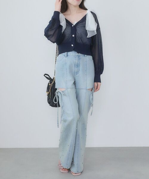 MAJESTIC LEGON(マジェスティックレゴン)の「カップ付肩リボンシャーリングキャミ(キャミソール・レディース・アイボリー/ブラック/グレー系その他/ブルー系その他2・MEDIUM)」の8枚目の写真