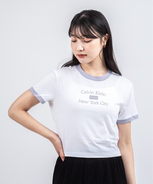 Calvin Klein（カルバン・クライン）の「【CALVIN KLEIN】クロップド丈 半袖 リンガーTシャツ（Tシャツ/カットソー・レディース・ホワイト/ホワイト系その他/ライトピンク/ホワイト×グレー・X-SMALL/SMALL/MEDIUM）」の11枚目の写真