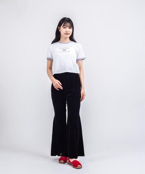 Calvin Klein（カルバン・クライン）の「【CALVIN KLEIN】クロップド丈 半袖 リンガーTシャツ（Tシャツ/カットソー・レディース・ホワイト/ホワイト系その他/ライトピンク/ホワイト×グレー・X-SMALL/SMALL/MEDIUM）」の14枚目の写真