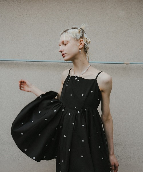 et.UNiVER(エトユニベール)の「Heart cami pants set(パンツドレス・レディース・ブラック/ブルー/ブラウン・SMALL/MEDIUM/LARGE)」の6枚目の写真