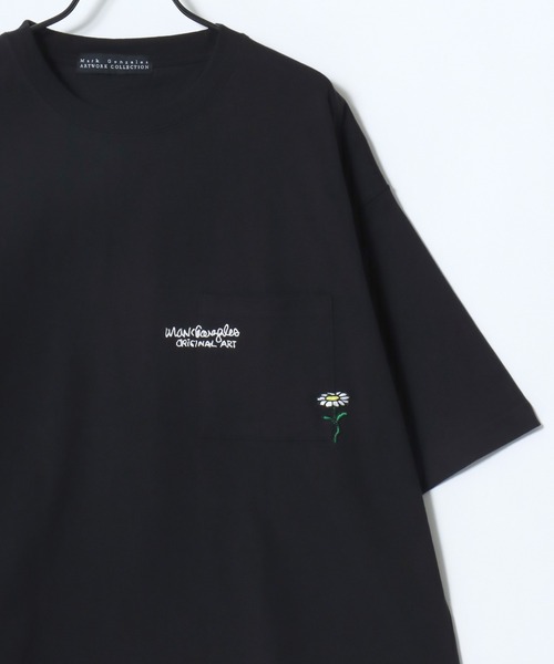 Mark Gonzales(マーク・ゴンザレス)の「MARK GONZALES ARTWORK COLLECTION/マークゴンザレス 別注 オーバーサイズ ポケット ロゴ ワンポイント刺繍 半袖Tシャツ/レディース メンズ(Tシャツ/カットソー・メンズ・ホワイト系その他/ホワイト系その他2/ブラック系その他/ホワイト/ブラック系その他2/ブラック・L/M/XL)」の13枚目の写真