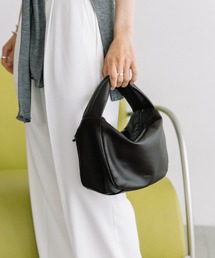 Beau're（ヴュレ）の「BEAURE ソフトレザー ワンハンド Bag（ハンドバッグ）」