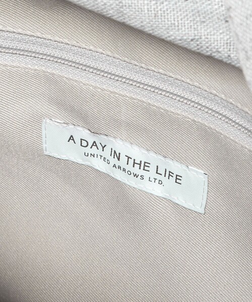 A DAY IN THE LIFE UNITED ARROWS（アデイインザライフユナイテッドアローズ）の「キラキラ かごバッグ＜A DAY IN THE LIFE＞（トートバッグ・レディース・ダークブラウン/ナチュラル・FREE）」の13枚目の写真