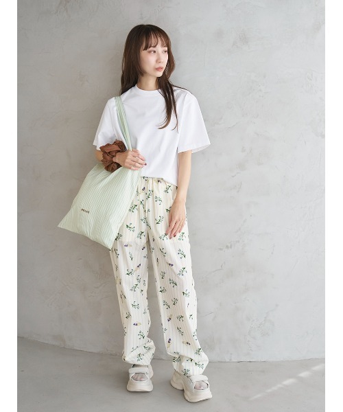 emmi(エミ)の「【emmi×NYBG】ストライプリラックスパンツ【セットアップ対応】(その他パンツ・レディース・イエロー/ブルー・0/1)」の7枚目の写真