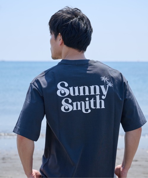Sunny Smith(サニースミス)の「ウルトラヘビーオンス刺繍ロゴTシャツ(Tシャツ/カットソー・メンズ・アッシュグレー/オフホワイト/チャコール・LARGE/MEDIUM/SMALL)」の13枚目の写真