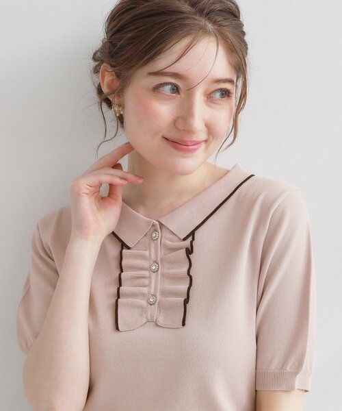 couture brooch(クチュールブローチ)の「【洗える】フリル ポロ衿ニット(ニット/セーター・レディース・ピンク系その他/ホワイト系7/ライトグレー系4・36/38/40/42)」の3枚目の写真