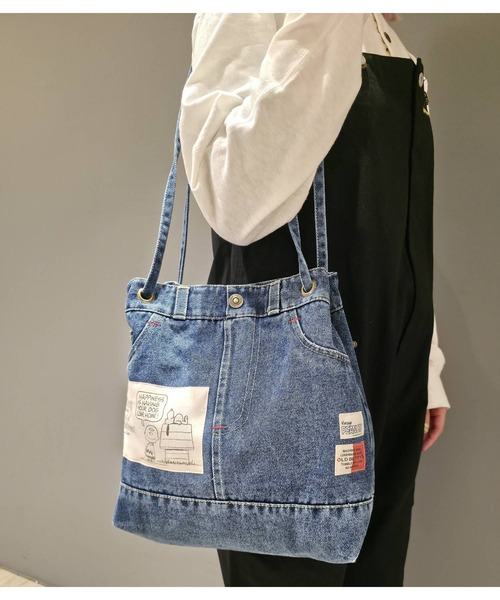 SNOOPY×OLD BETTY'S(スヌーピーカケルオールドベティーズ)の「スヌーピー【SNOOPY】デニム ショルダーバッグ(ショルダーバッグ・レディース・ブルー/ライトブルー・FREE)」の13枚目の写真