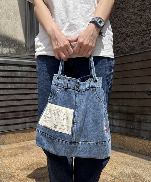 SNOOPY×OLD BETTY'S(スヌーピーカケルオールドベティーズ)の「スヌーピー【SNOOPY】デニム ショルダーバッグ(ショルダーバッグ・レディース・ブルー/ライトブルー・FREE)」の21枚目の写真