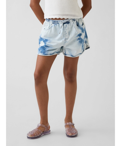 GAP(ギャップ)の「ハイライズ タイダイ デニム イージーウエスト ショートパンツ (キッズ)(デニムパンツ・キッズ・マルチ・160cm/150cm)」の1枚目の写真