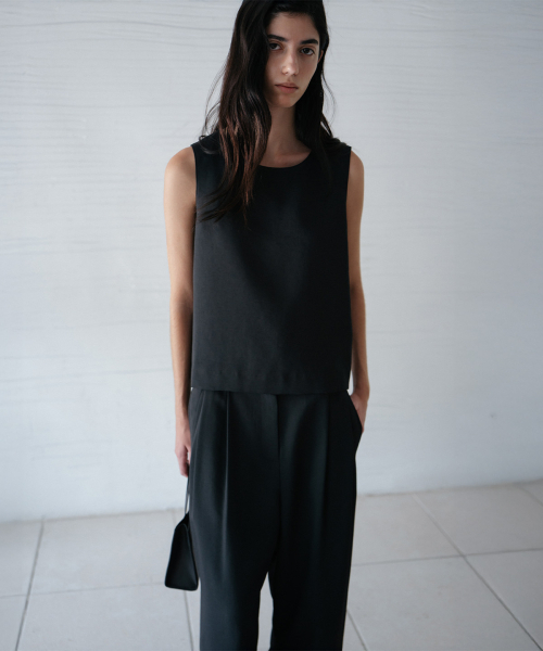 BLANKROOM HER(ブランクルームウーマン)の「スウェイツーピンタックパンツ_BLACK(その他パンツ・レディース・その他・0/1/2)」の3枚目の写真