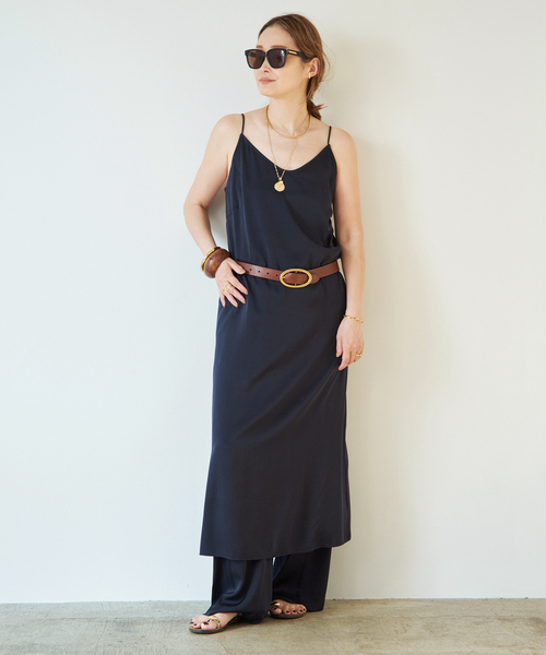 Deuxieme Classe(ドゥーズィエムクラス)の「SILK SATIN CAMI ワンピース(ワンピース・レディース・ネイビー・FREE)」の17枚目の写真