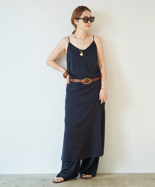 Deuxieme Classe(ドゥーズィエムクラス)の「SILK SATIN CAMI ワンピース(ワンピース・レディース・ネイビー・FREE)」の18枚目の写真