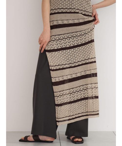 FIKA.(フィーカ)の「Striped mesh knit onepiece(ワンピース・レディース・シルバー/ベージュ・FREE)」の4枚目の写真
