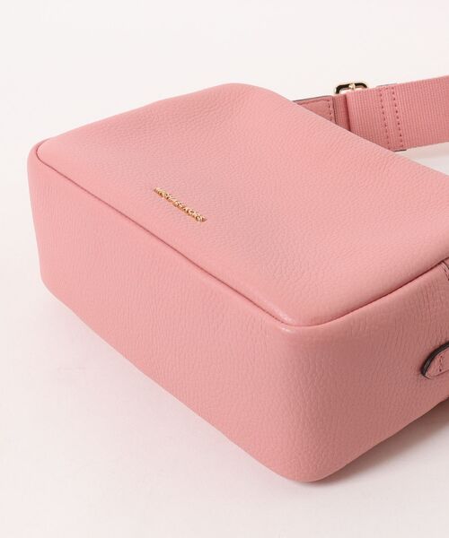 MICHAEL KORS(マイケルコース)の「BRYANT ぺブルレザー ダブルジップ チェーン カメラ クロスボディ ミディアム(ショルダーバッグ・レディース・ピンク系・FREE)」の8枚目の写真