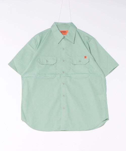 UNIVERSAL OVERALL(ユニバーサルオーバーオール)の「/UNIVERSAL OVERALL/WORKER's SHORTSLEEVE(シャツ/ブラウス・メンズ・ライトベージュ/グリーン系/グレー/イエロー/ブラック・LARGE/X-LARGE/MEDIUM)」の4枚目の写真